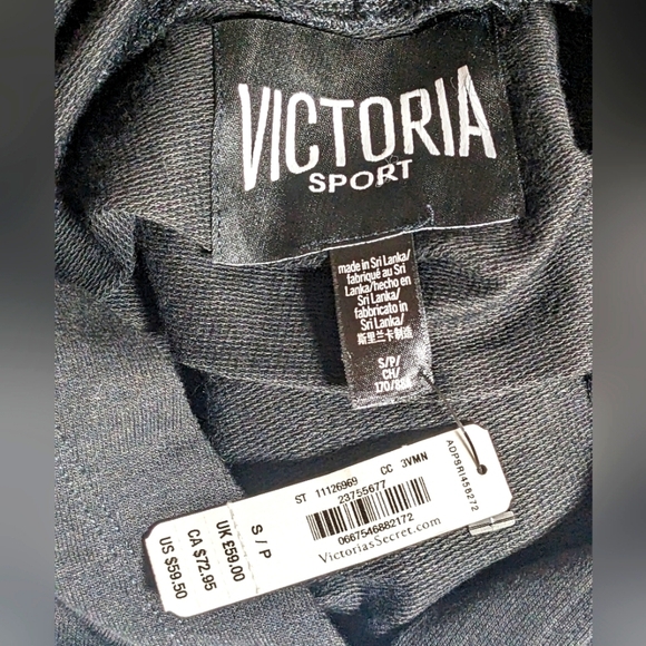New Victoria Sports Black Long Sleeve Hoodie  Cotton Blend Size Small - Picture 8 of 8